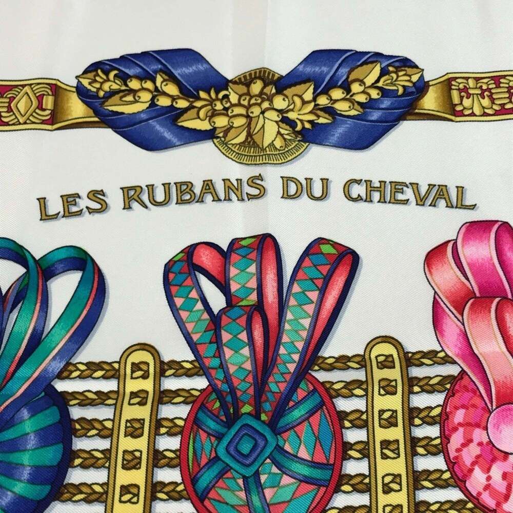 HERMES White Silk Scarf - Picture 2 of 12